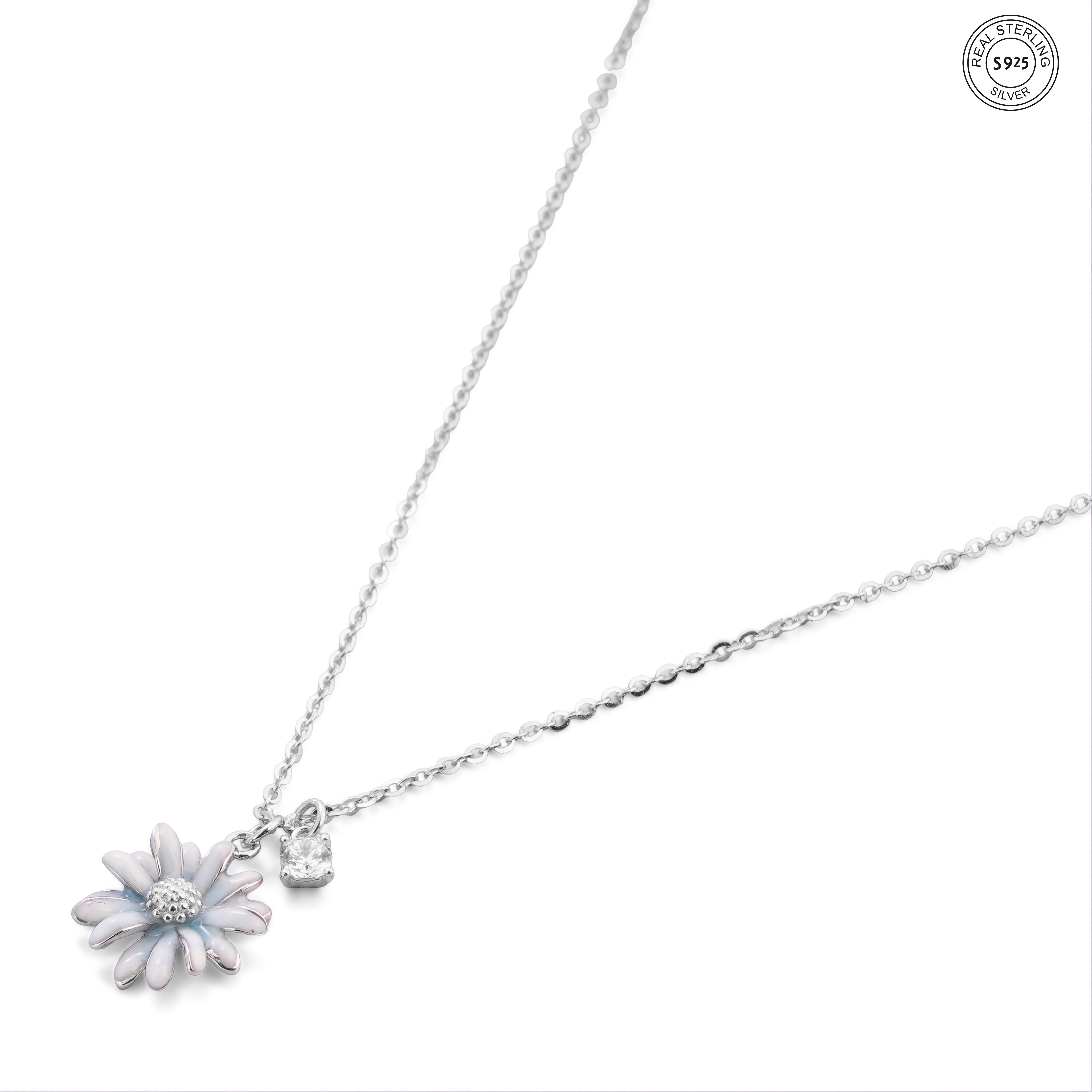 Daisy silver pendant minimalist floral style
