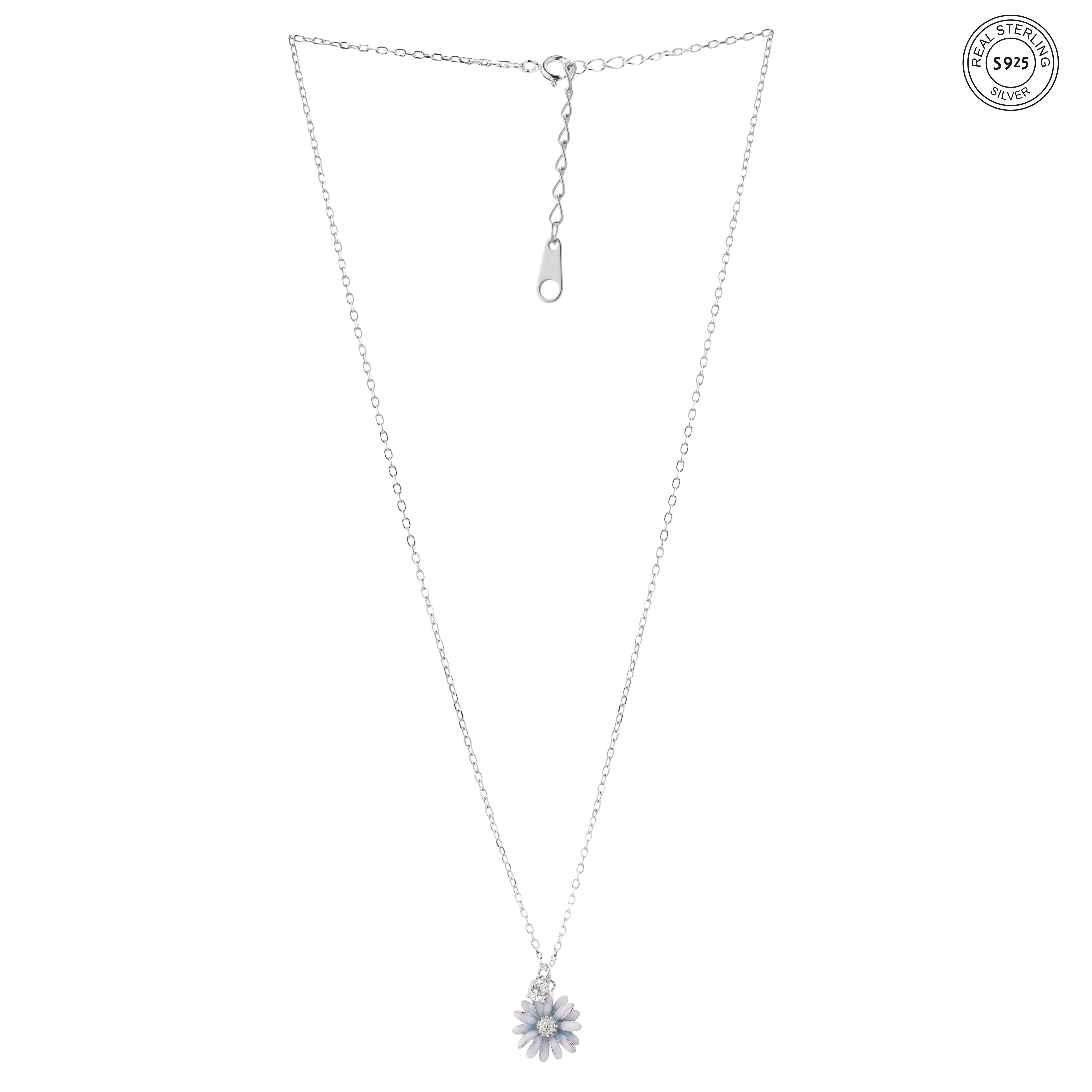 Minimal daisy pendant silver everyday wear style