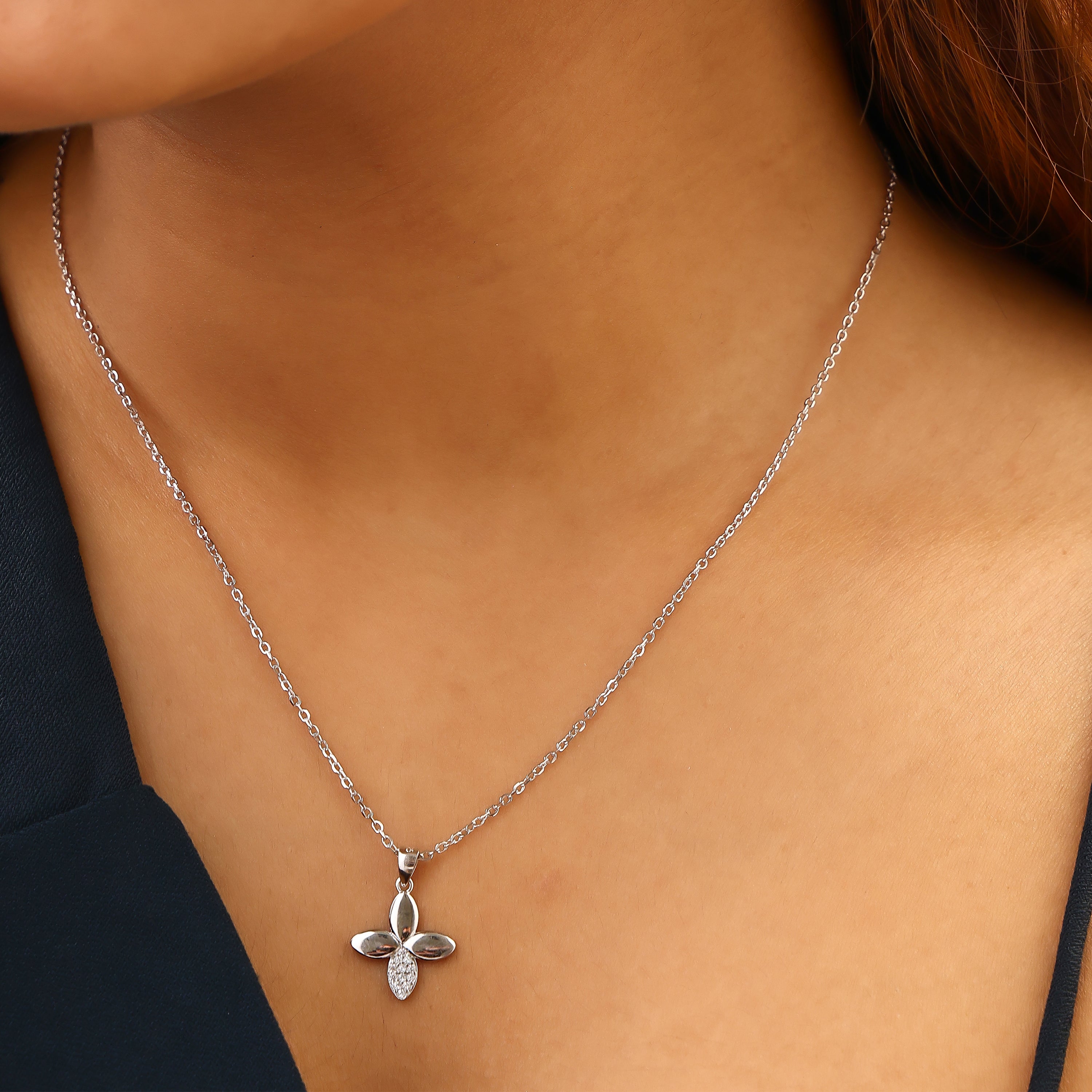 Petal Bloom Silver Pendant Set