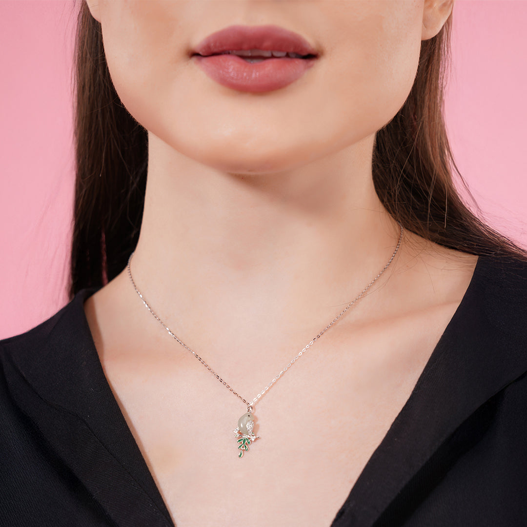 Chirpy bird pendant silver dainty elegant look