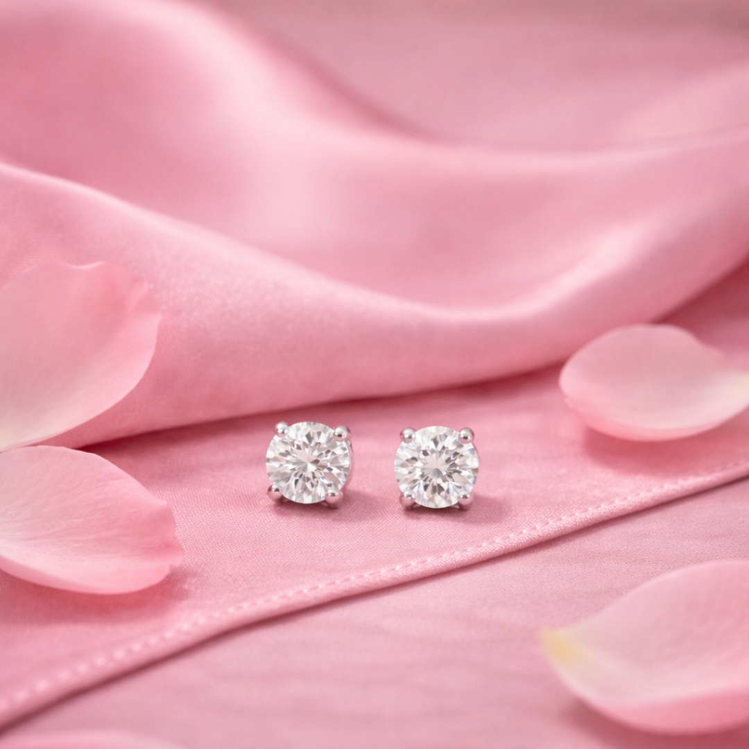 Single 925 silver solitaire earring round cubic zirconia design